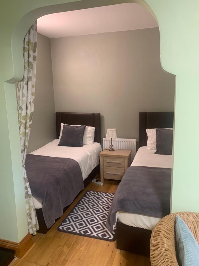 Kate'S Rest Bed and Breakfast Κίλκενι Εξωτερικό φωτογραφία